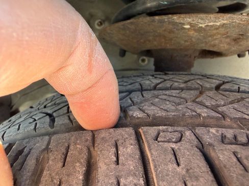 Used 2008 Chevrolet Impala LT w/ Luxury Edition Package image 18