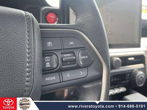 Used 2025 Toyota 4Runner TRD Off-Road Premium w/ Tow Technology Package AWD/4WD image 24