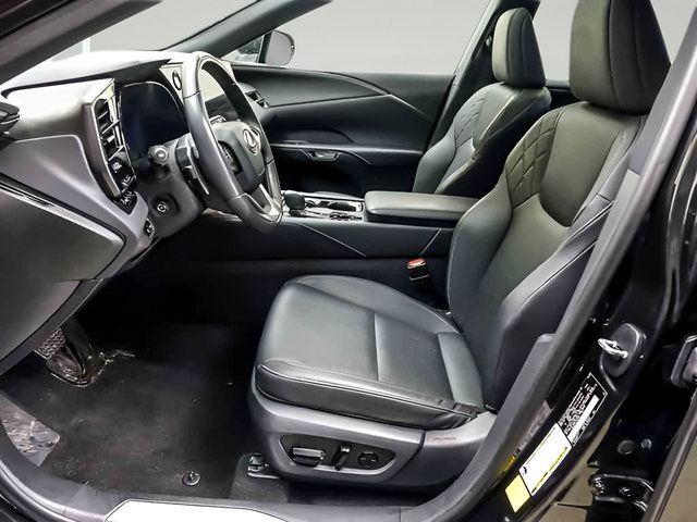 Used 2025 Lexus RX 350 Premium w/ Accessory Package AWD/4WD image 8