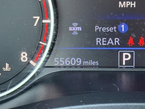 Used 2024 Nissan Altima 2.5 SR FWD image 29