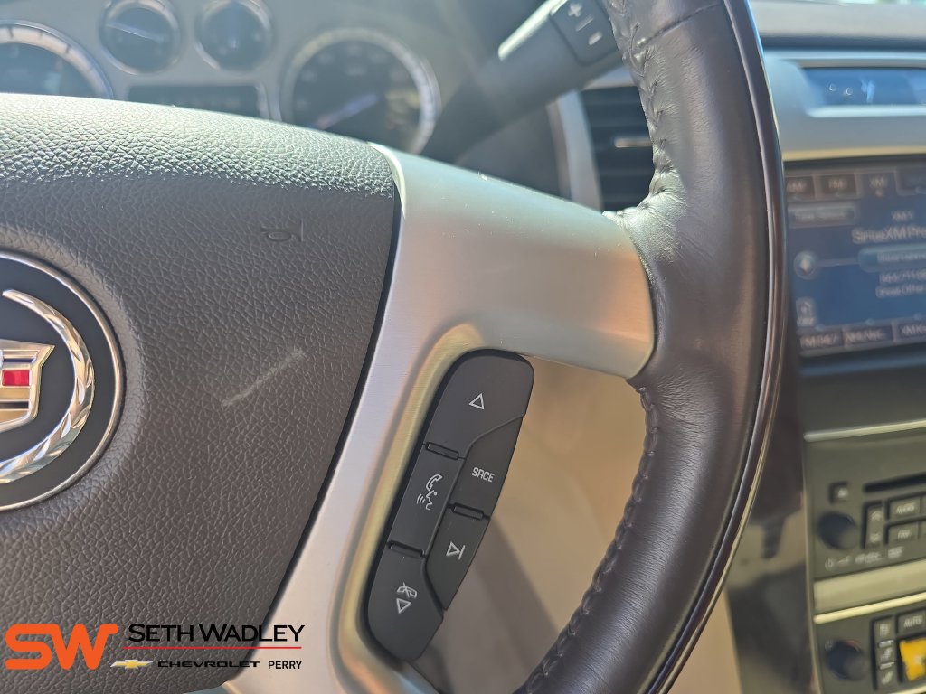 Used 2013 Cadillac Escalade Luxury AWD/4WD image 19