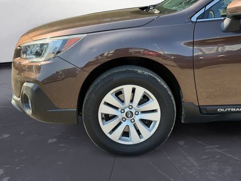 Used 2019 Subaru Outback 2.5i Premium AWD/4WD image 15