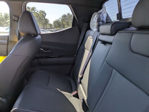 New 2025 Hyundai Santa Cruz XRT image 13