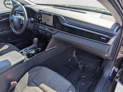 Used 2025 Toyota Camry LE FWD image 28