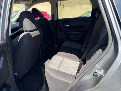 Used 2025 Nissan Rogue SV FWD image 27