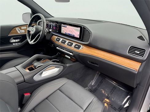 Certified 2025 Mercedes-Benz GLE 350 4MATIC image 25