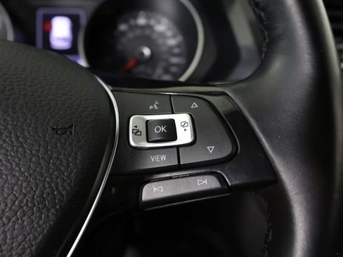 Used 2019 Volkswagen Tiguan SE AWD/4WD image 41