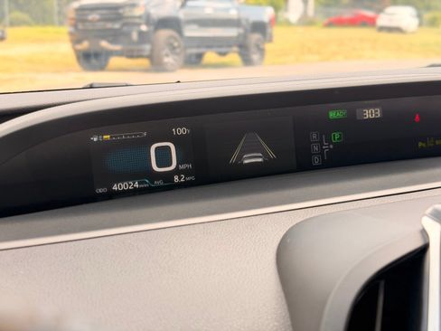 Used 2020 Toyota Prius Prime Limited FWD image 41