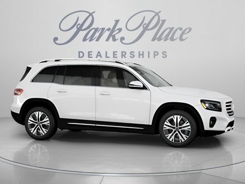 Used 2026 Mercedes-Benz GLB 250 image 29