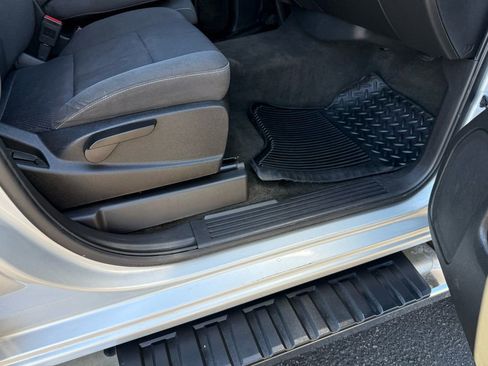 Used 2015 GMC Sierra 1500 SLE w/ SLE Value Package image 31