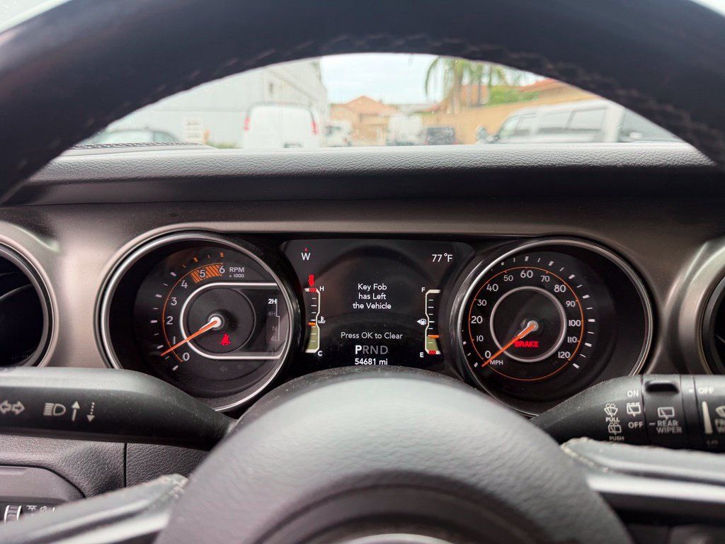 Used 2021 Jeep Wrangler Unlimited Sport AWD/4WD image 22