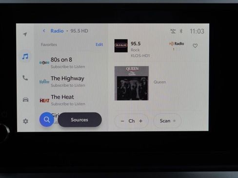 Certified 2025 Toyota Tacoma TRD Sport image 26