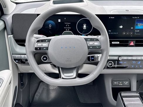 New 2026 Hyundai Ioniq 5 Limited image 14