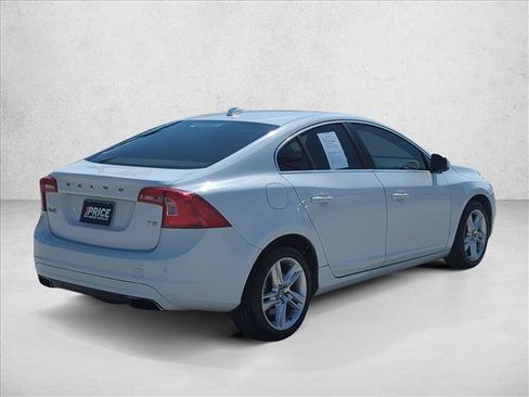 Used 2015 Volvo S60 T5 Premier FWD image 5