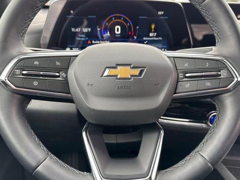 Used 2026 Chevrolet Equinox LT w/ Convenience Package II image 34