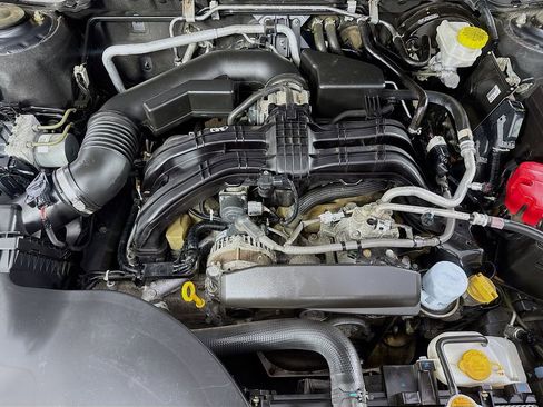 Used 2020 Subaru Outback Limited image 38