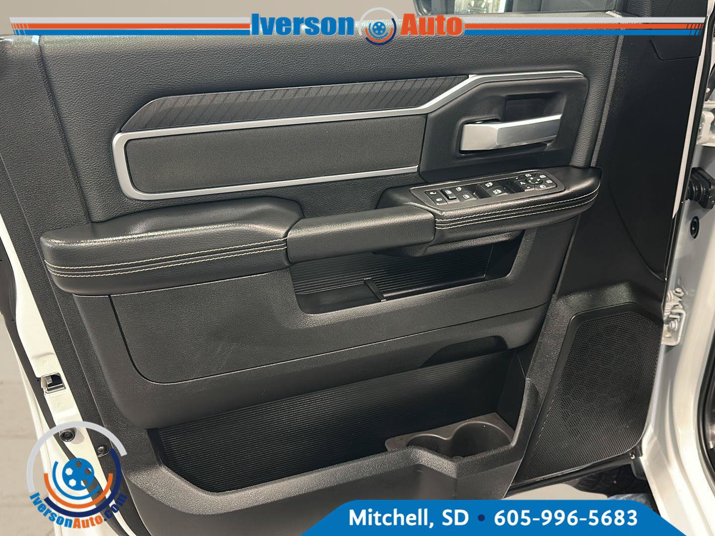 Used 2026 RAM 2500 Big Horn AWD/4WD image 13