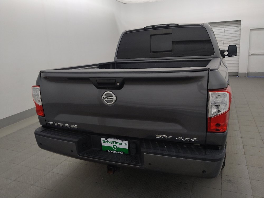 Used 2021 Nissan Titan SV w/ SV Convenience Package AWD/4WD image 7