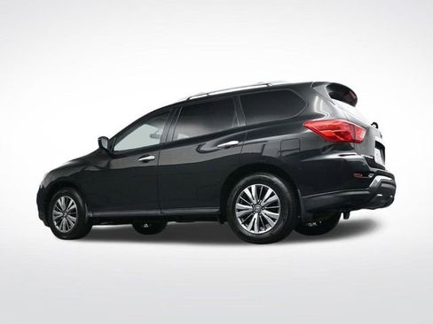 Used 2020 Nissan Pathfinder SV image 31