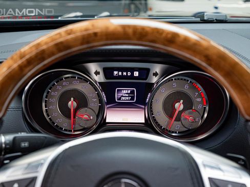 Used 2013 Mercedes-Benz SL 550 image 17
