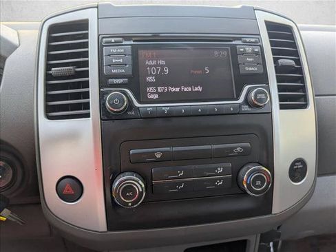 Used 2016 Nissan Frontier SV RWD image 11
