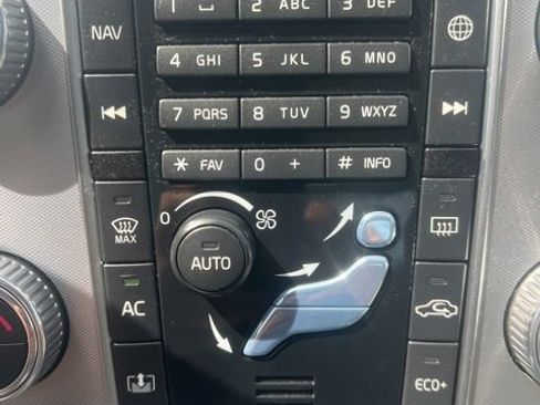 Used 2018 Volvo S60 T5 Inscription AWD/4WD image 17