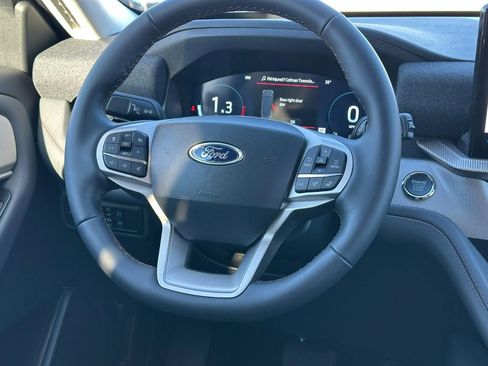 New 2026 Ford Explorer Active image 7