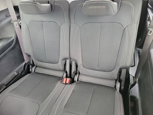 Used 2021 Jeep Grand Cherokee L Laredo w/ Luxury Tech Group I image 9