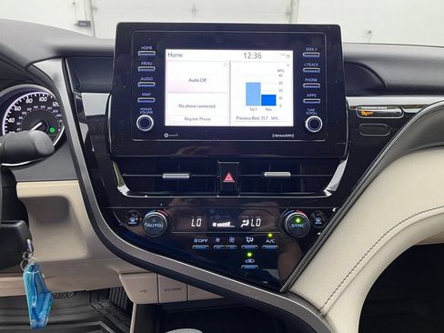 Used 2023 Toyota Camry LE FWD image 27
