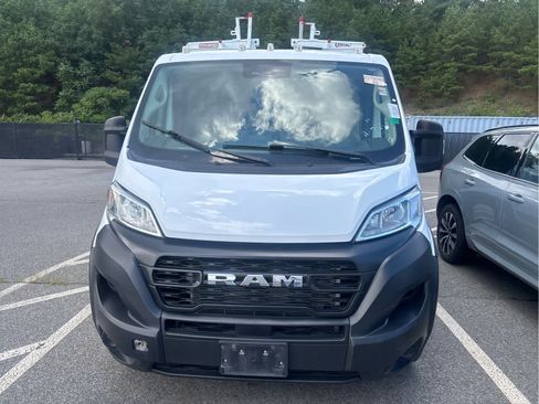 Used 2023 RAM ProMaster 2500 w/ Interior LED Lighting Group FWD image 3
