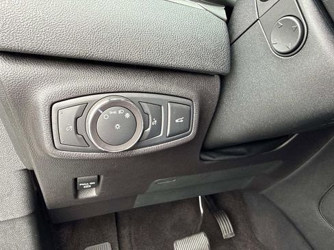 Certified 2019 Lincoln MKC Reserve w/ MKC Technology Package image 31