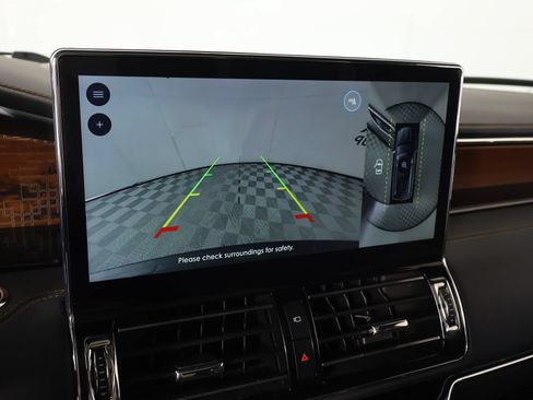 Used 2023 Lincoln Navigator Black Label AWD/4WD image 6