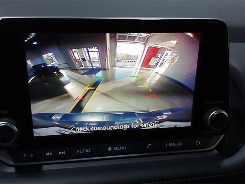 Used 2026 Nissan Rogue SV AWD/4WD image 23