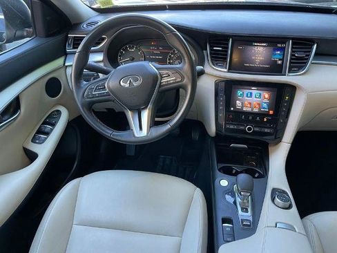 Certified 2020 INFINITI QX50 Luxe w/ Cargo Package AWD/4WD image 8