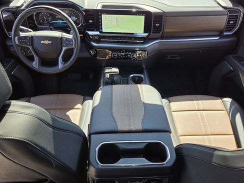 Used 2026 Chevrolet Silverado 1500 High Country image 16