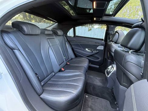 Used 2019 Mercedes-Benz S 450 Sedan image 11