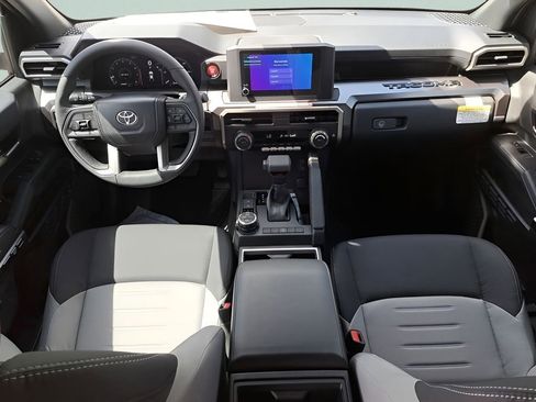 New 2025 Toyota Tacoma TRD Off-Road image 10