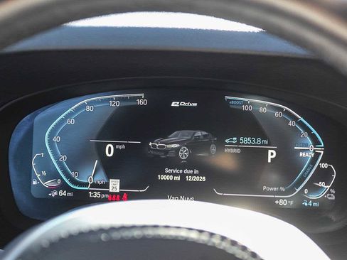 Used 2023 BMW 530e w/ M Sport Package image 37