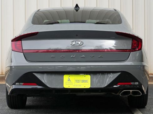 Used 2022 Hyundai Sonata SEL w/ Preferred Accessory Package FWD image 10