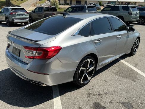 Used 2022 Honda Accord Sport Special Edition image 6