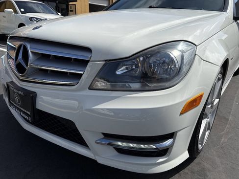 Used 2012 Mercedes-Benz C 250 Sedan image 34