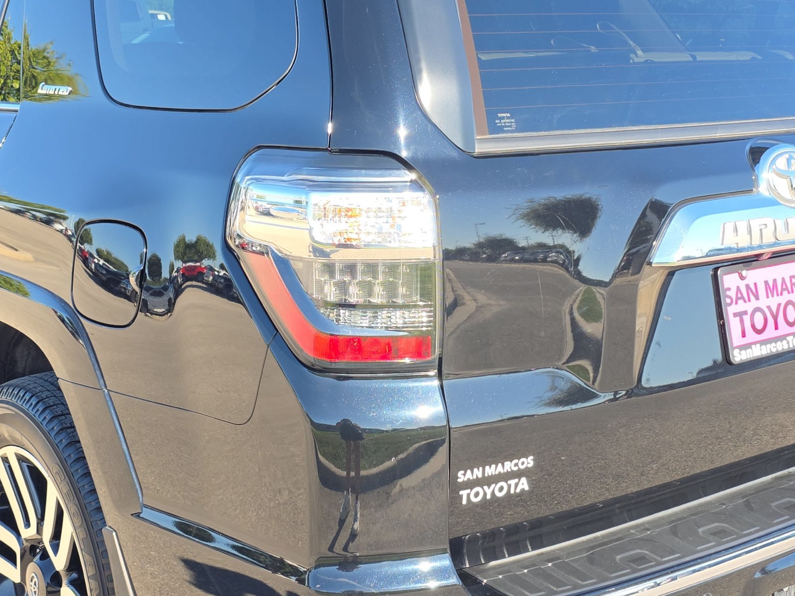 Used 2024 Toyota 4Runner Limited RWD image 30