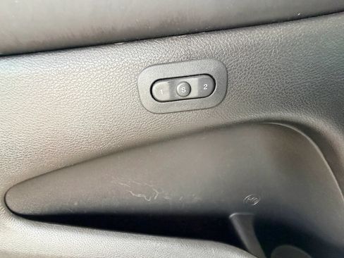 Used 2019 Jeep Grand Cherokee High Altitude AWD/4WD image 29