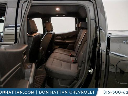 Used 2024 Chevrolet Colorado Trail Boss w/ LPO, Dark Essentials Package image 19