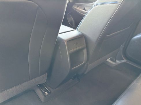 Used 2025 Buick Envista Sport Touring image 24