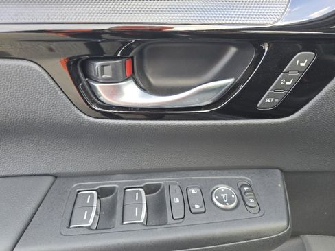 Used 2024 Honda CR-V EX-L image 32
