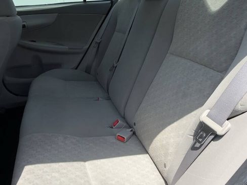 Used 2009 Toyota Corolla LE FWD image 9