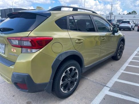 Used 2021 Subaru Crosstrek 2.0i Premium w/ Moonroof Package AWD/4WD image 7