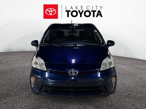Used 2014 Toyota Prius Two image 11