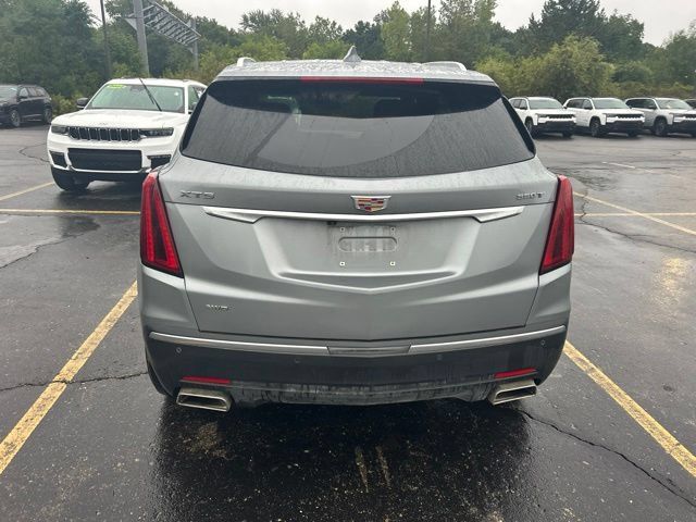Used 2024 Cadillac XT5 Luxury w/ LPO, Floor Liner Package AWD/4WD image 3